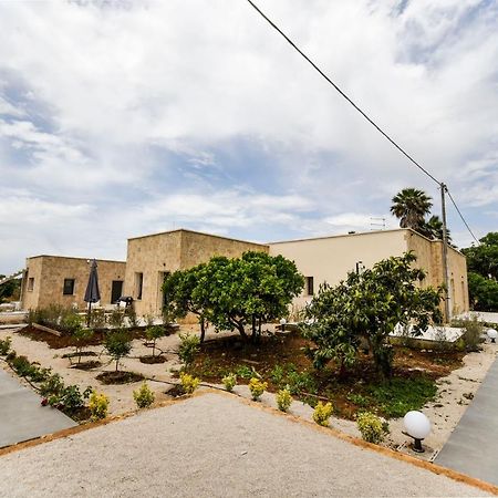 Zeituna Lodge A Porto Cesareo Torre Lapillo Exterior photo